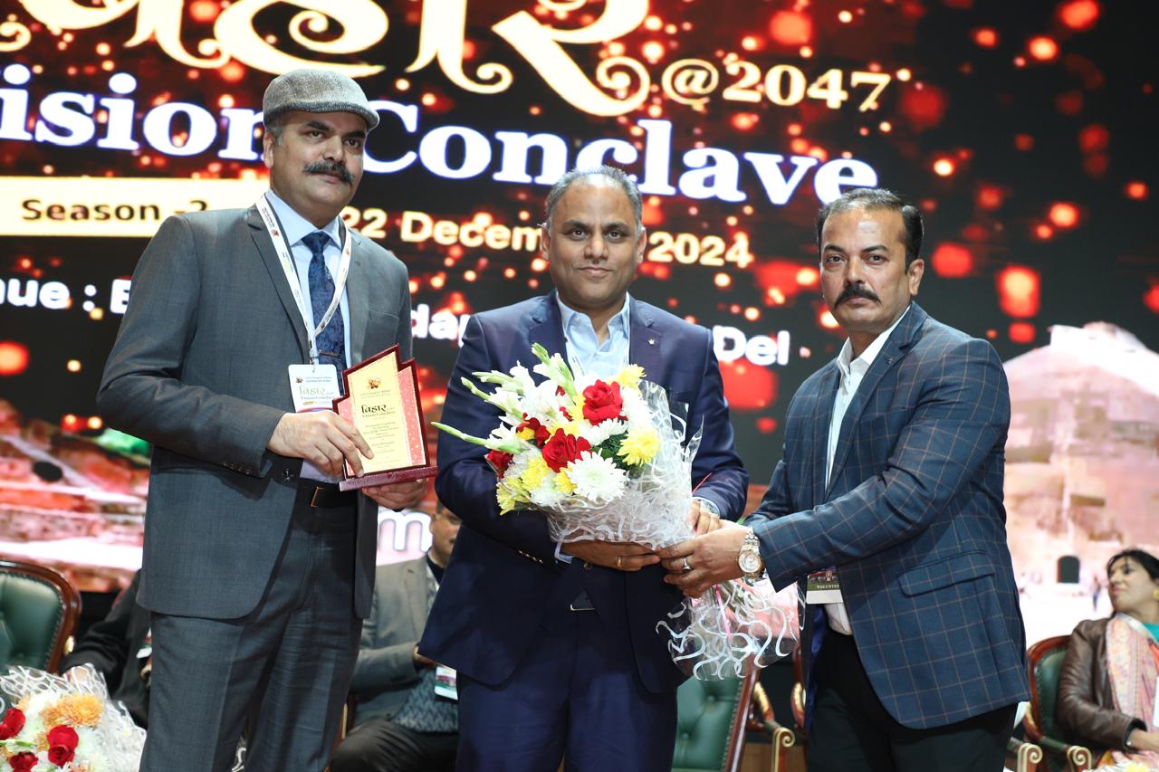 WhatsApp Image 2024-12-24 at 11.06.00_5dc87fa9